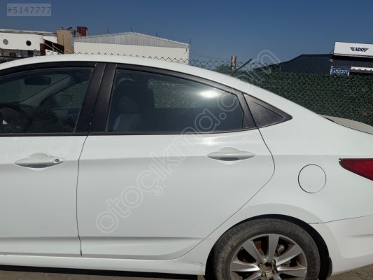 HYUNDAİ ACCENT BLUE SOL ARKA KAPI