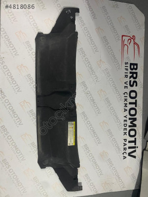 AUDI A6 2015 2019 PANEL ÜST PLASTİK 4G0807081