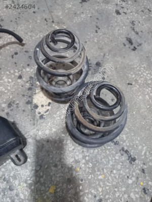 Opel Corsa C arka helezon yayları