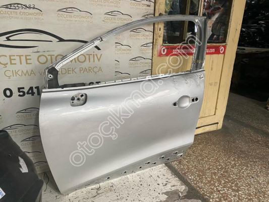 RENAULT CLİO 4 SOL ÖN KAPI ORJİNAL ÇIKMA TEMİZ 2012-2018 MOD