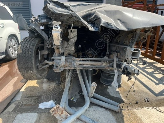 BMW 4 Serisi F32 ÖN Travers