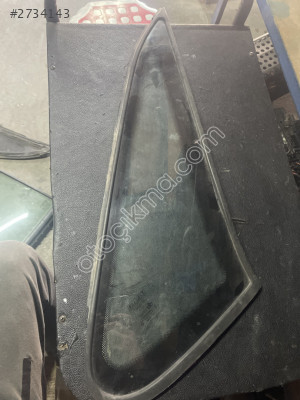 Fiat Tempra sağ arka kelebek camı