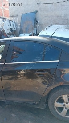 CHEVROLET CRUZE SOL ARKA KAPI