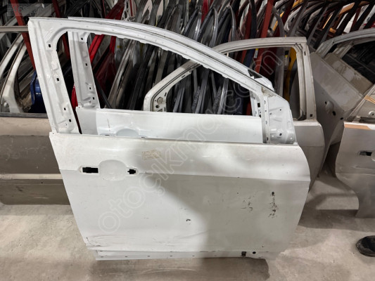 FORD KUGA ÇIKMA ORİJİNAL SAĞ ÖN KAPI BD2