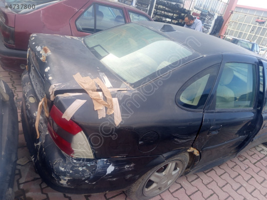 Opel Vectra B CD sağ arka çamurluk