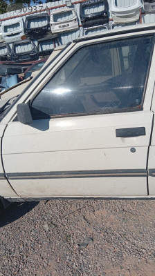 RENAULT 9 FLASH SOL ÖN KAPI ÇIKMA PARÇA KUL OTODA