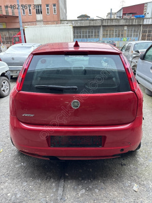 Fiat punto arka bagaj kapağı