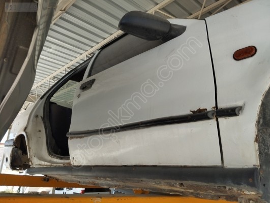 RENAULT EUROPA 19 SAĞ ÖN KAPI