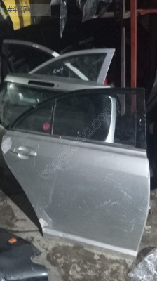 TOYOTA COROLLA 2003 / 2005 SAĞ ARKA KAPI