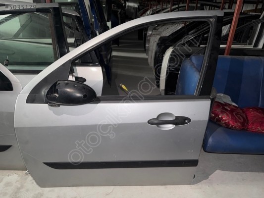 FORD FOCUS 1 HB ORİJİNAL HATASIZ DOLU SOL ÖN KAPI N2