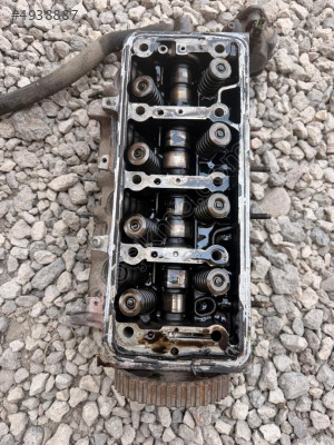 Peugeot 106 silindir kapağı