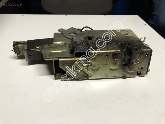 FORD TRANSIT 2003/2007 SAG SÜRGÜ KAPI KILIDI