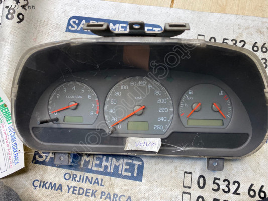 ÇIKMA VOLVO V40 KİLOMETRE SAATİ