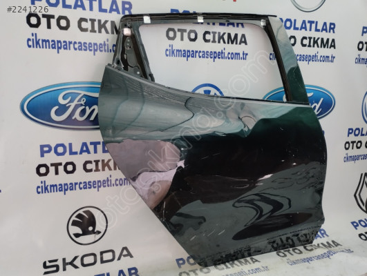 Renault Clio 4 sağ arka kapı orjinal ğöçük hasarlı