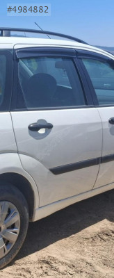 FORD FOCUS SAĞ ARKA KAPI ÇIKMA