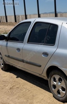 RENAULT CLİO SOL ARKA KAPI ÇIKMA
