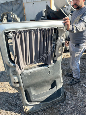 Peugeot Patner sol sürgülü kapı