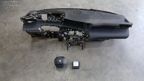 PEUGEOT 508 2023 TORPİDO SETİ