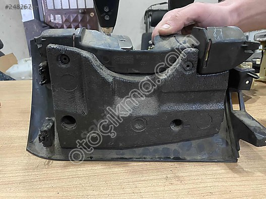 Fiat Linea Torpido Alt Plastik Parçası - Temiz ve Kullanı