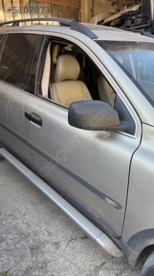 Volvo xc90 çıkma sağ ön kapı komple