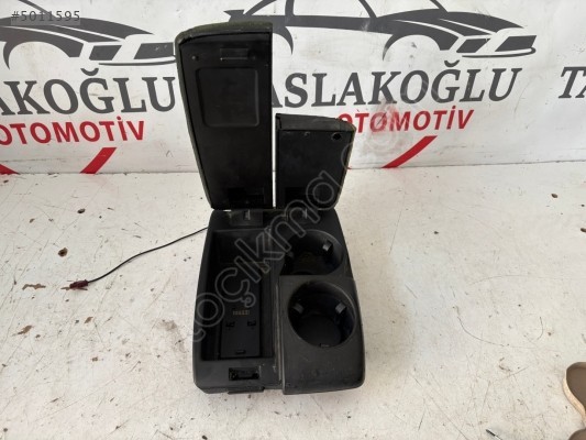 AUDİ Q7 ORTA KONSOL KOLÇAK