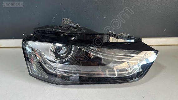 AUDİ A4 B8 MAKYAJLI XENON SAĞ FAR