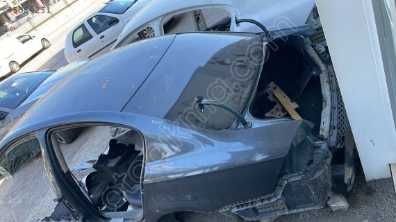 VOLKSWAGEN PASSAT B7 TAVAN