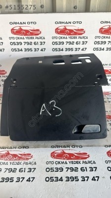 AUDİ A3 TORPİDO KAPAGI