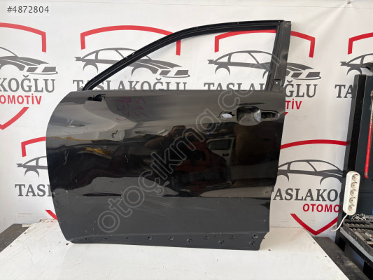 LEXUS LX SOL ÖN KAPI HAFİF HASARLI