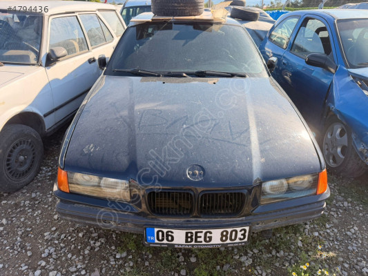 İnfiniti Q30 ön cam