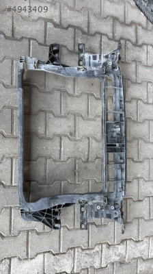 Audi q2 ön panel