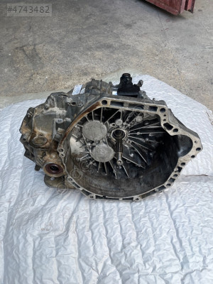 RENAULT TRAFİC 1.6 DİZELL KOMPİLE ŞANZIMANN
