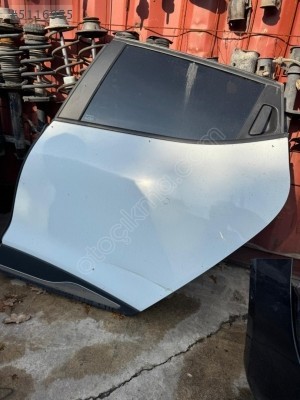 RENAULT CLİO 4 SOL ARKA KAPI