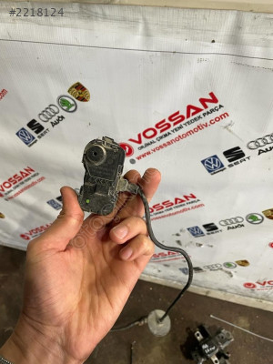 Vw Polo İbiza Depo Kapak Motoru 6R0810773F Çıkma ORJİNAL - Vossan Otomotiv Vw Polo İbiza Depo Kapak Motoru 6R0810773F Çıkma ORJİNAL - Volkswagen 6R0810773F Orijinal Çıkma Yedek Parça Ankara