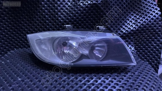 BMW 3 SERİSİ E90 SAĞ FAR