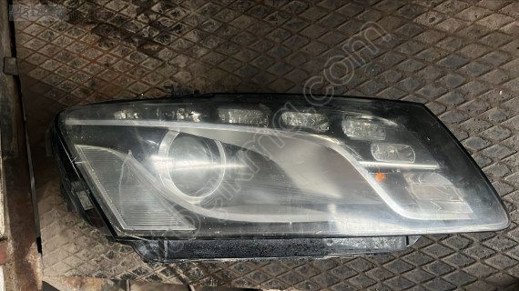 AUDİ Q5 SAĞ FAR