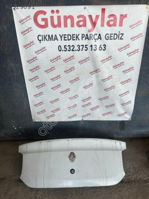RENAULT CLİO BAGAJ KAPAĞI