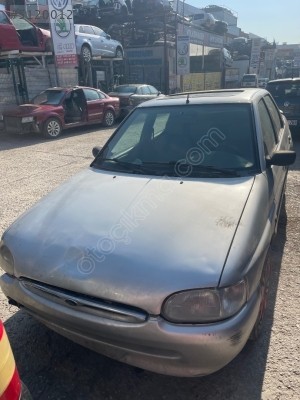 Ford escort 97 model kaporta kapı